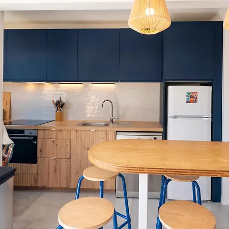 Notre Dame Apartment